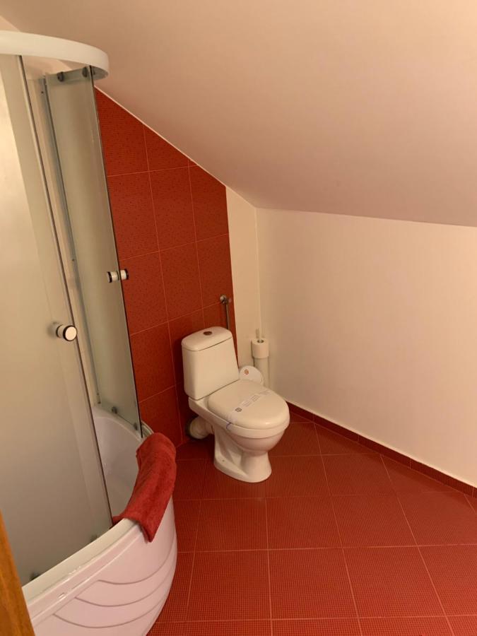 Dorf Haus Valiug Hotel ภายนอก รูปภาพ