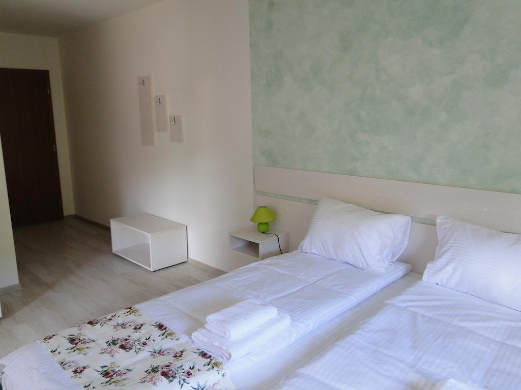 Dorf Haus Valiug Hotel ห้อง รูปภาพ