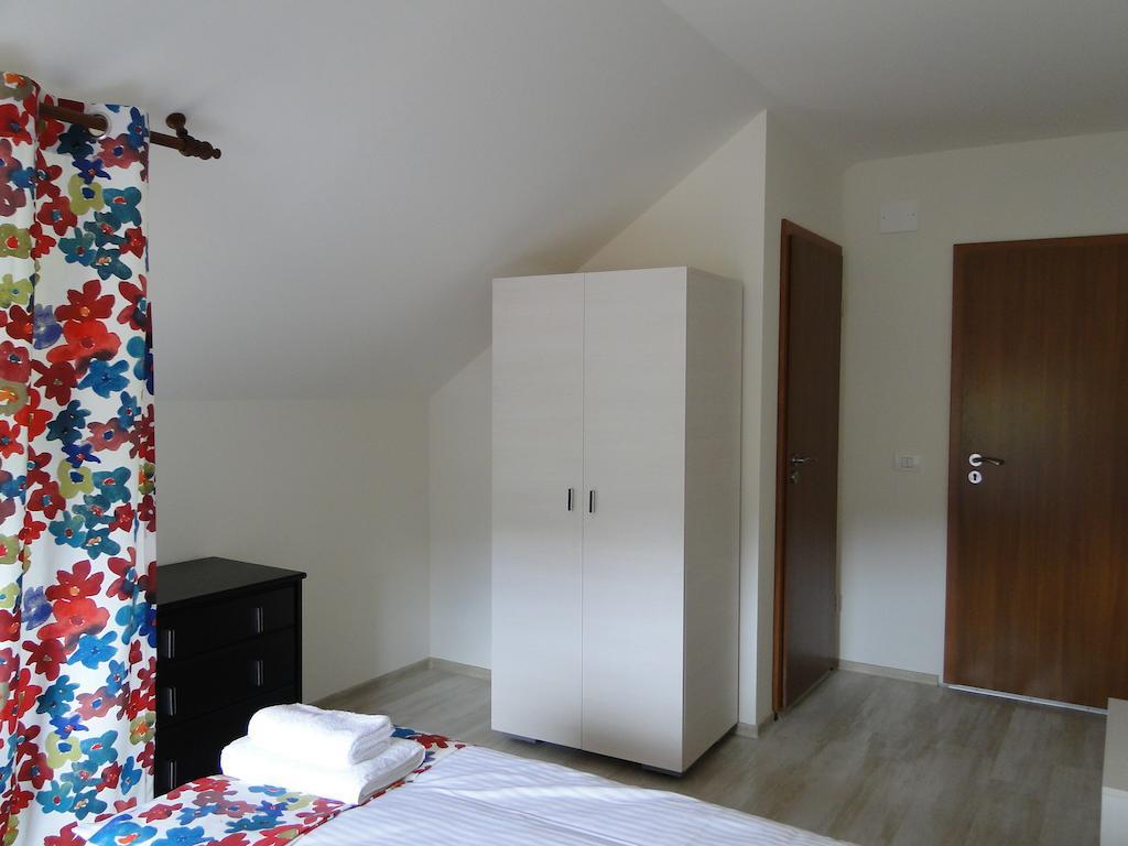 Dorf Haus Valiug Hotel ภายนอก รูปภาพ