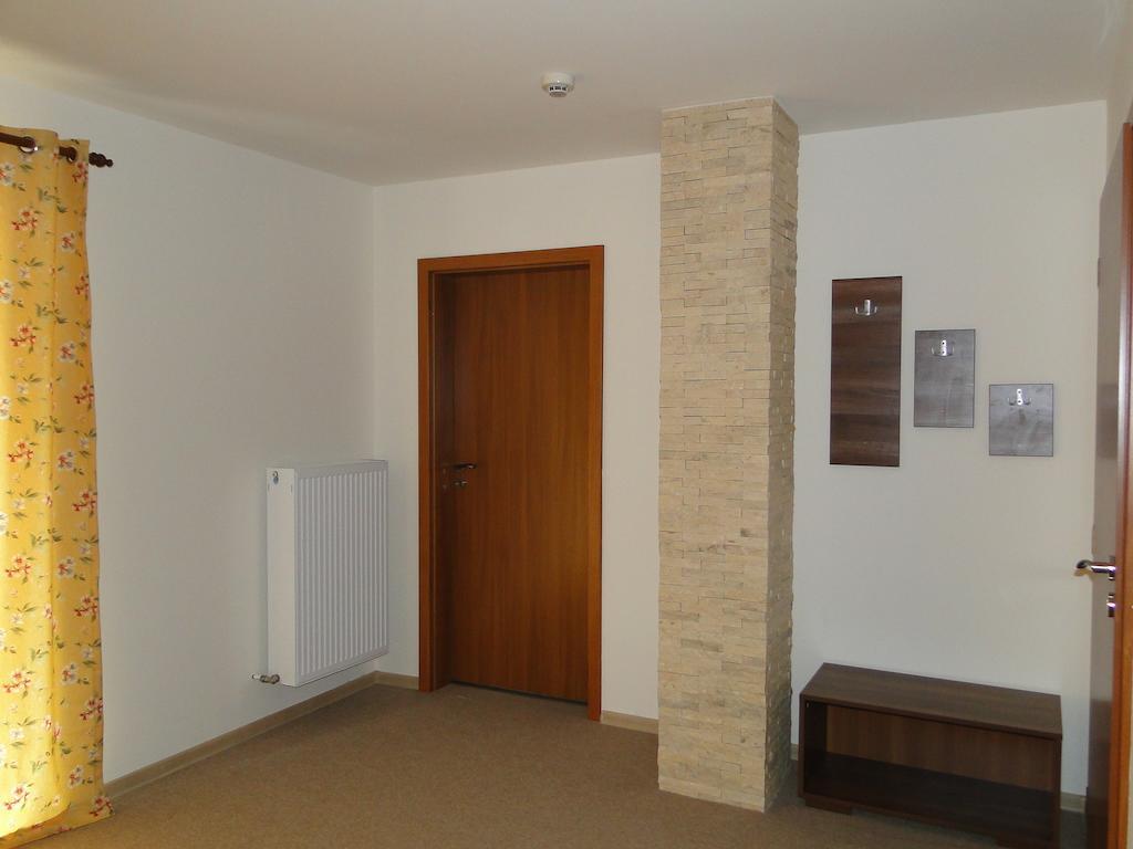 Dorf Haus Valiug Hotel ห้อง รูปภาพ